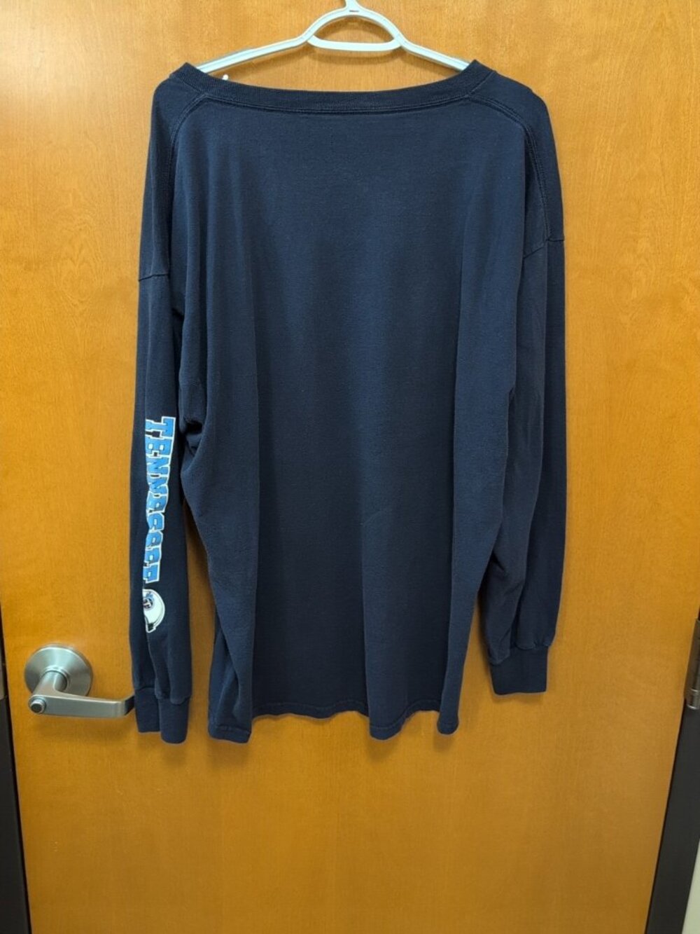 NFL Shirt Mens XL Navy Long Sleeve Tee Vintage Tennessee Titans Graphic Football - Picture 4 of 8